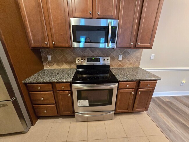 Photo - 291 Gallery Dr