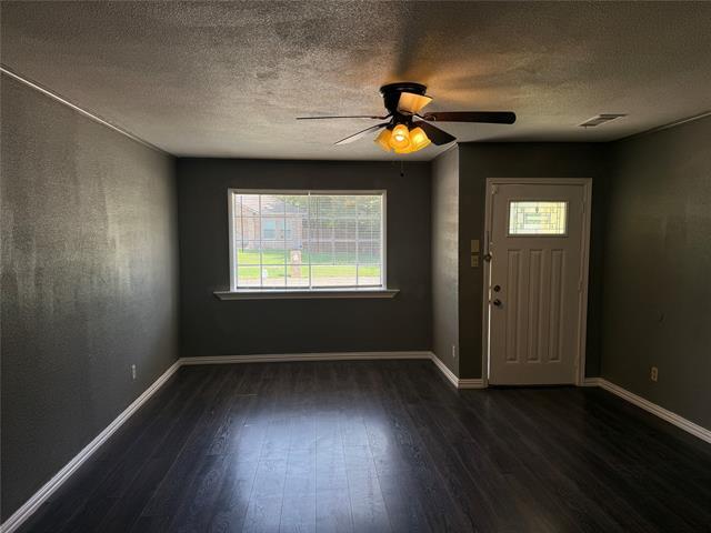 Photo - 3505 Dalton St