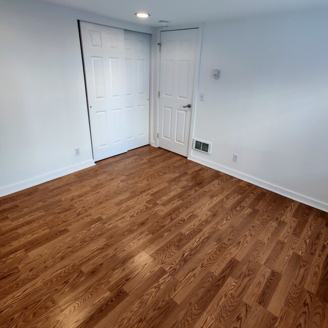 Photo - 2014 W Bertona St Unit 7