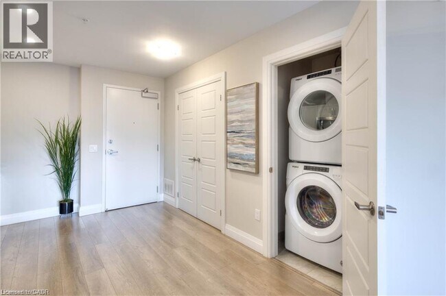 Photo - 5 Wake Robin Dr Unité 211