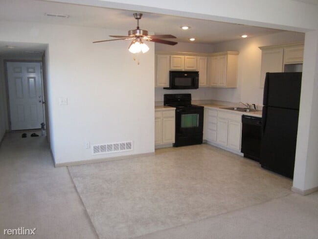 Photo - 2928 S Harvard Ave