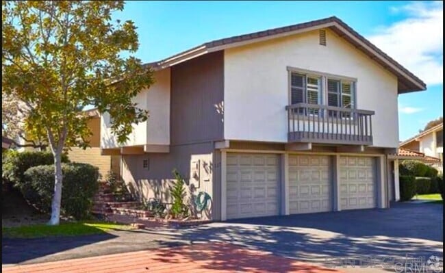 Building Photo - 127 Ebano Ct Rental