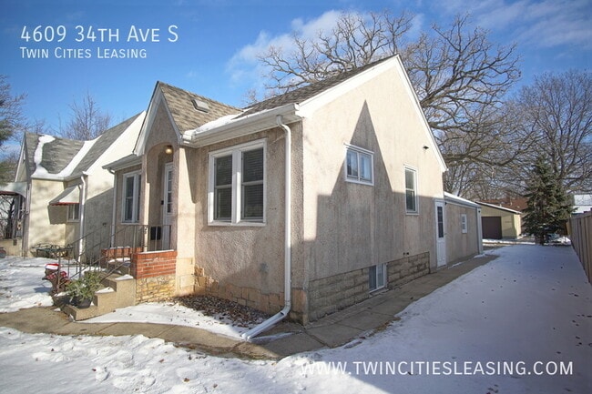 Photo - 4609 S 34th Ave