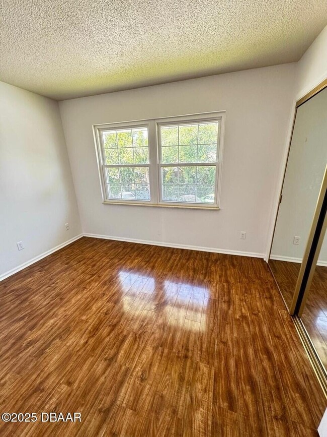Photo - 840 Center Ave Unit 0980