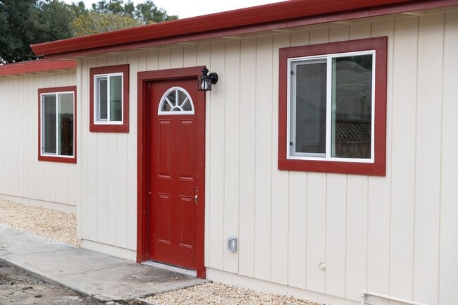 Photo - Recently Remolded Unit  2 bed/1 bath in South Salinas