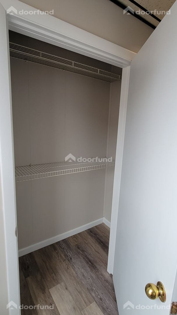 Photo - 290 Central St Unidad 4