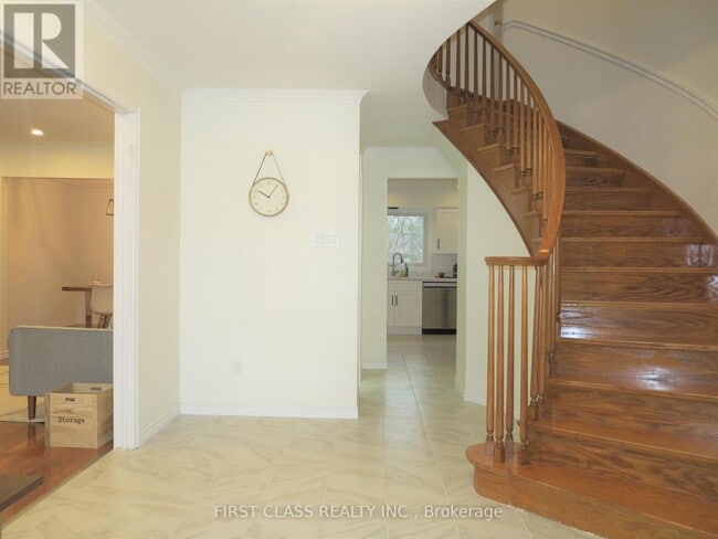 Photo - 4 Meridene Crescent E