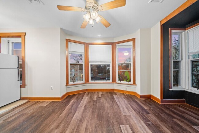 Photo - 1006 N 3rd St Unidad 4