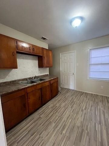 Photo - 110 N Thompson Ct