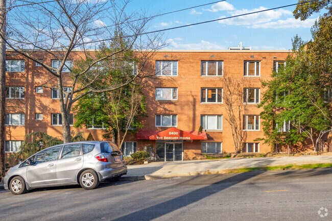 2400 calle 41 noroeste - The Beecher House