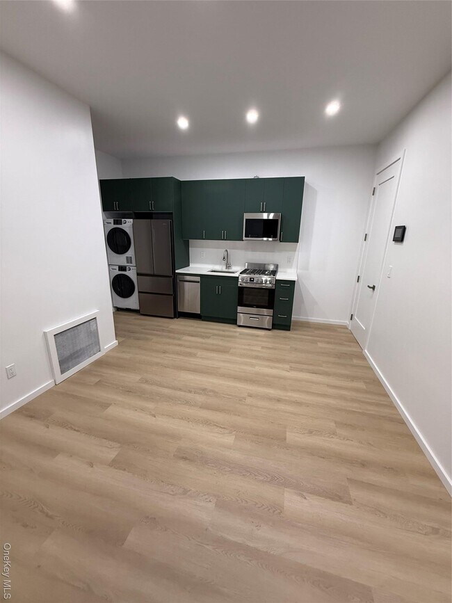 Photo - 74-45 62nd St