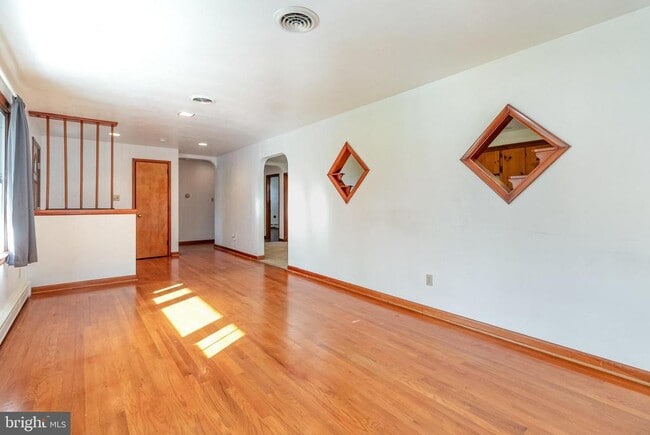 Photo - 800 Spruce St