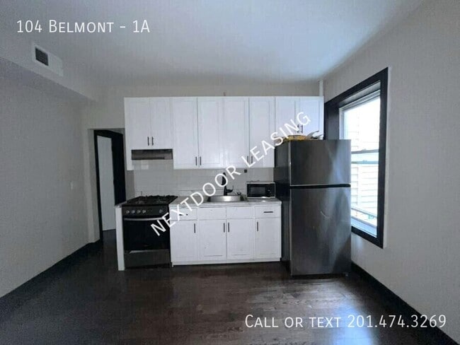 Building Photo - 104 Belmont-1A Unit 1A