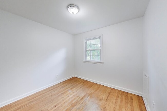 Photo - 1716 East-West Hwy Unit 1716
