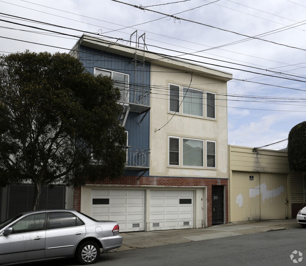 Photo - 416 Holloway Avenue