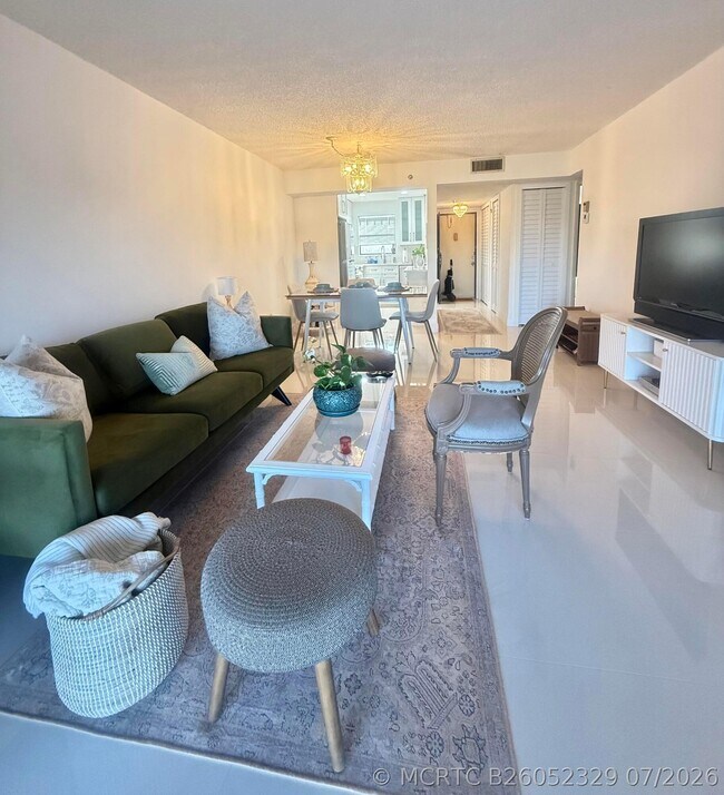 4640 Lucerne Lakes Blvd W Unit 402