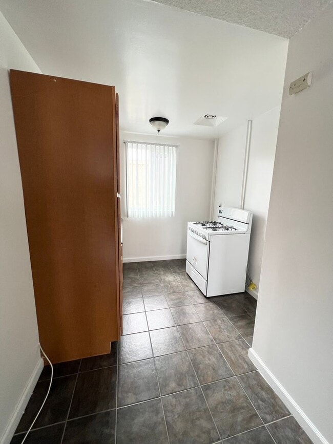 Photo - Premier Apartments