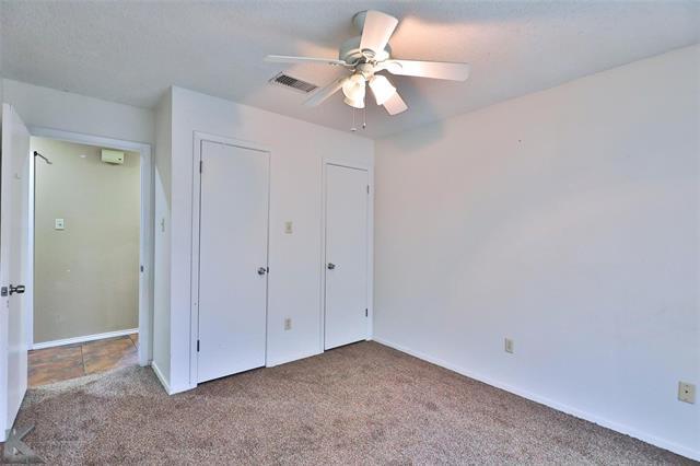 Photo - 4025 Inverrary Dr
