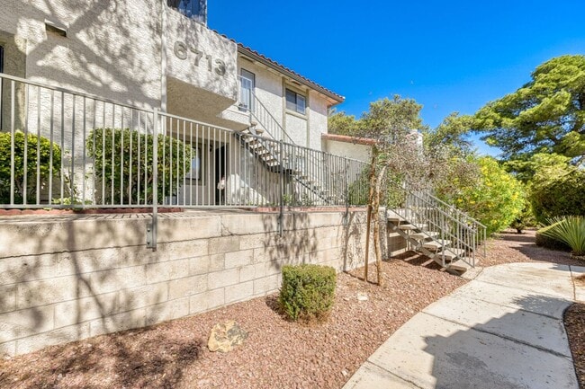 Photo - Cute and cozy 2 bedroom with all appliances Unit 4