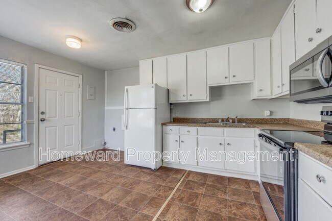 Photo - 7 Pershing Dr