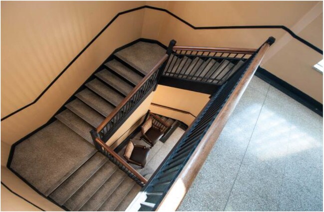 Photo - King's Way Unit 104