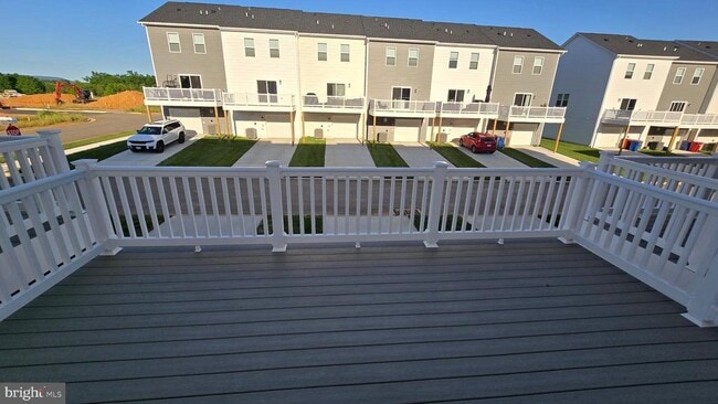 Photo - 52 Aloma St