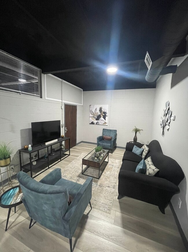 Photo - Vienna Lofts