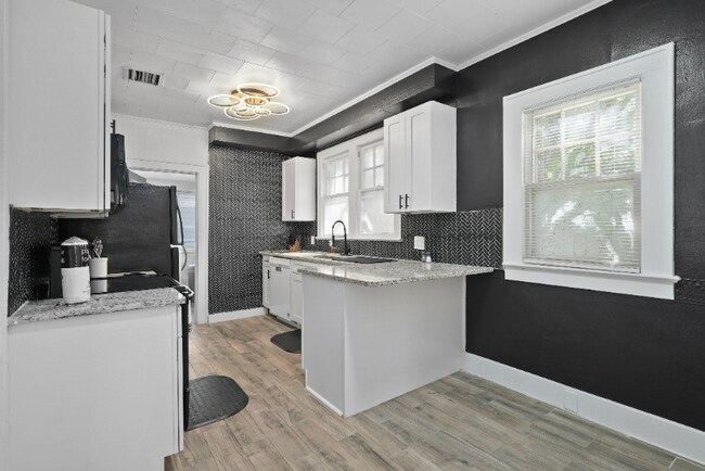 Photo - 1829 Hollenbeck Dr Unit 1