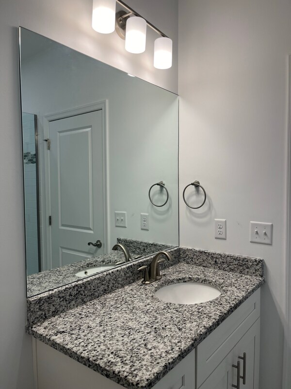 Photo - 405 Spirit Wy