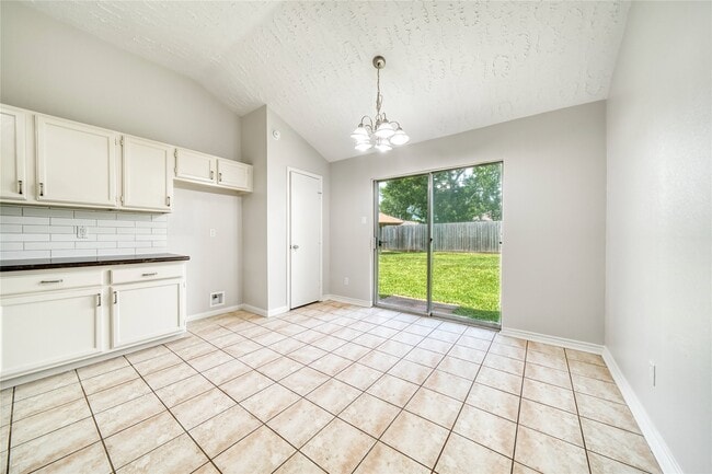 Photo - 2014 Powder Mist Ln