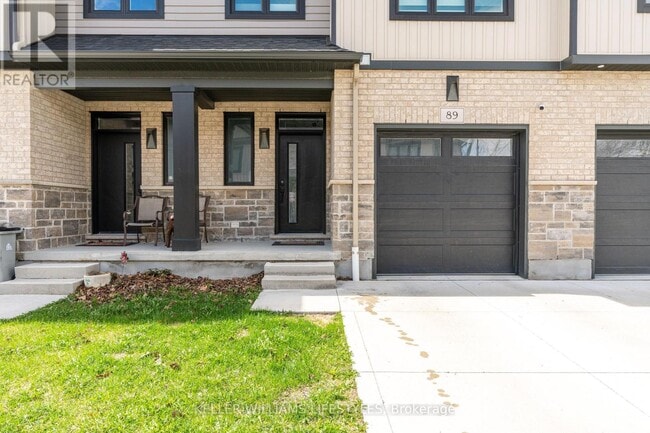 Photo - 601 Lions Park Dr