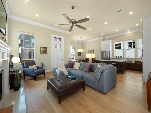 Photo - 1700 Millsap Ln