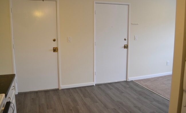 Photo - 4 Universal St Unit 12
