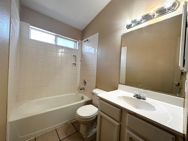 Photo - 3683 Prairie Rose St