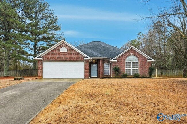 Building Photo - 105 Ashlawn Ct