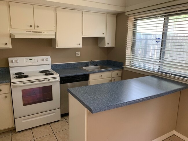 Photo - UNDER REPAIR