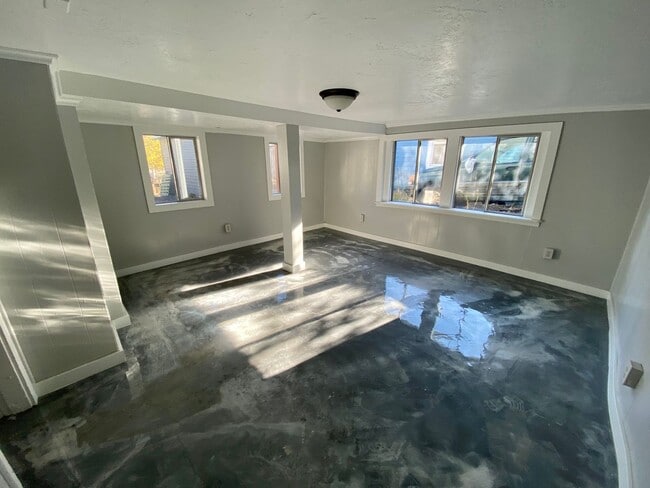 Photo - 2 bedroom 1 bath House
