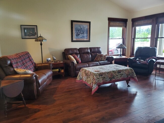 Photo - 73 Wind River Dr