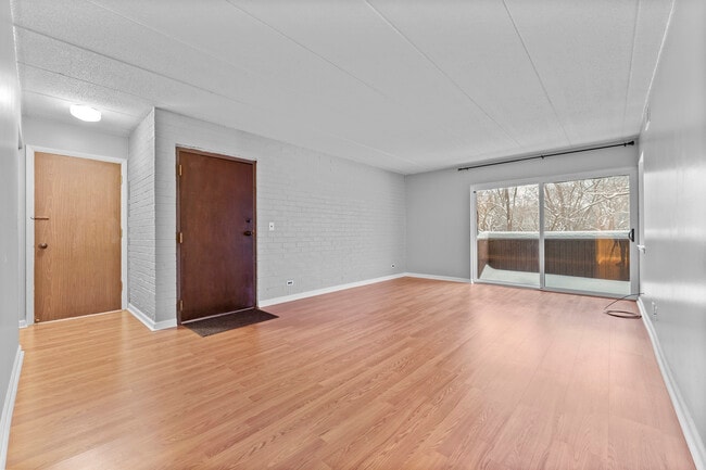 Photo - 564 Timber Ridge Dr Unit 305