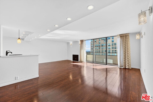 Photo - 10535 Wilshire Blvd Unit 1514