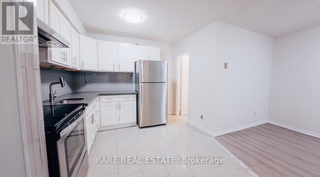 Photo - 120 Spencer Ave Unit 2