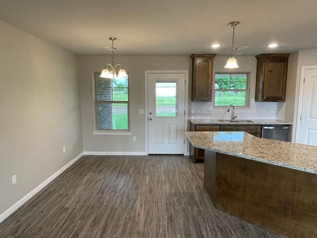 Photo - Beautiful 3/2 home in convenient location
