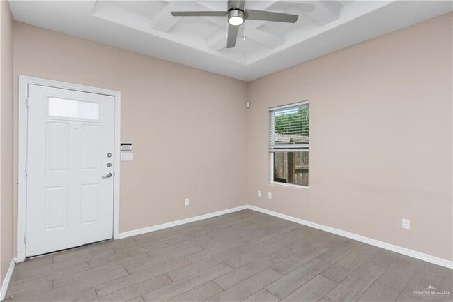 Photo - 20 W Kenwood St