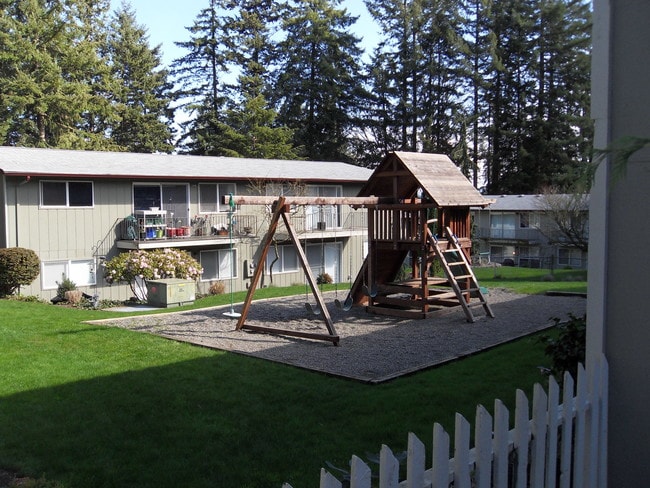 Gig Harbor Villa Apartments