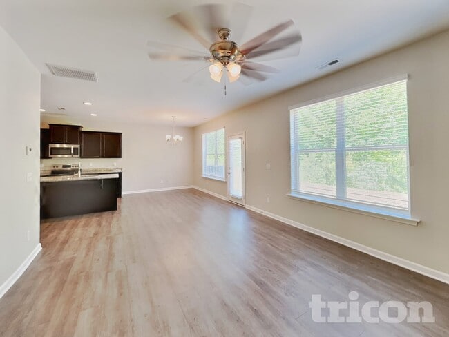 Photo - 169 Pamlico Dr