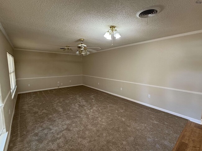 Photo - 5127 Parklane Dr