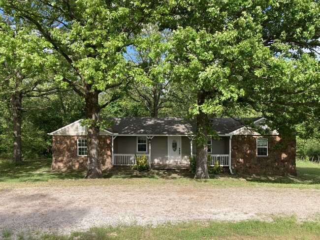 Building Photo - 8400 Uniontown Hwy
