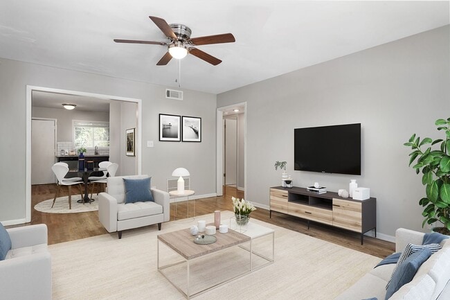 Photo - Commons of East Lake