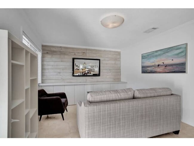 Photo - 3215 NE 7th St Unidad SI FL1-ID1503961P