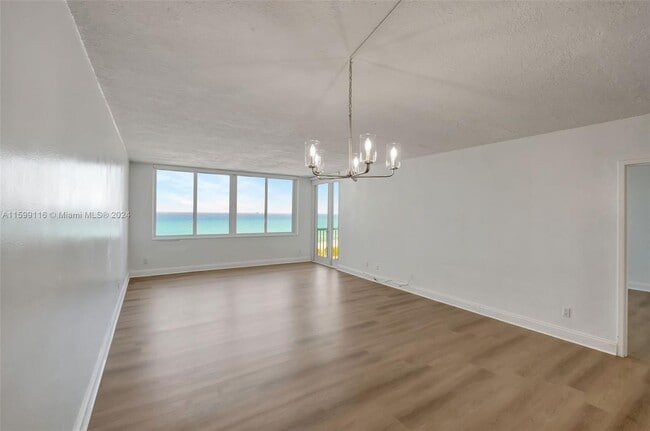 Photo - 5401 Collins Ave Unit 431